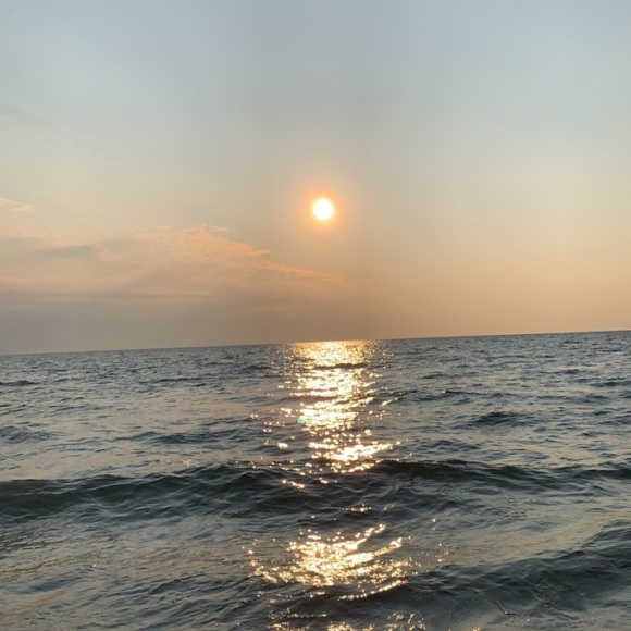 Meet your Posher, Sarah - Picture 1 of 1